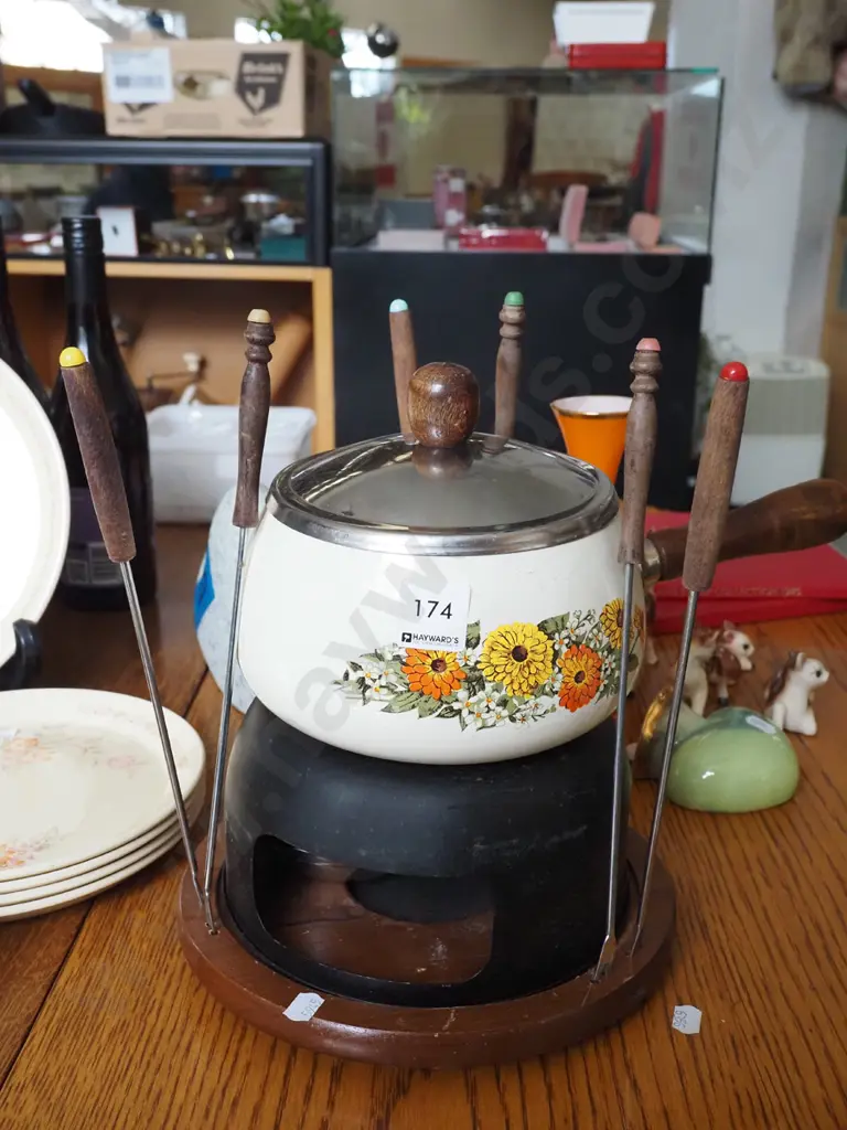 fondue set Image 1++