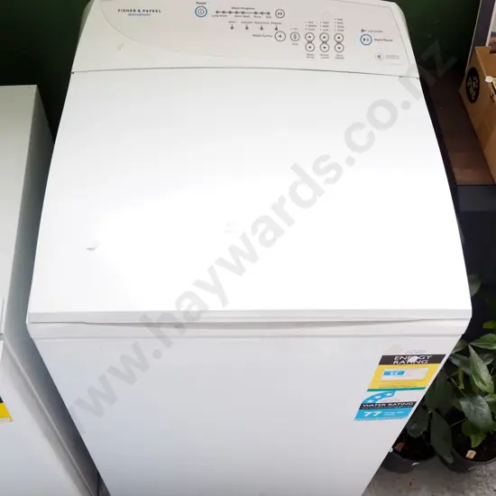 F&P quicksmart top load washing machine