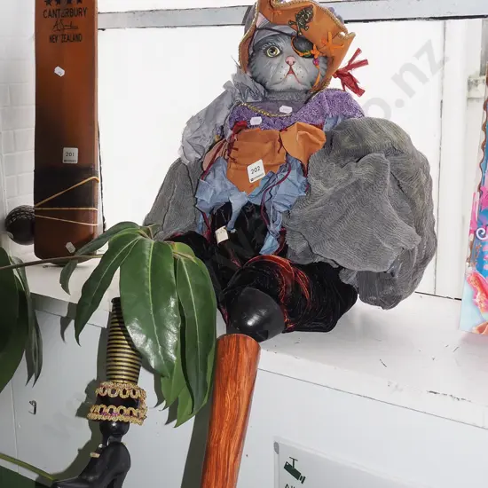 Halloween pirate cat figurines