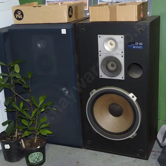 pair of Optonica CP D5 speakers