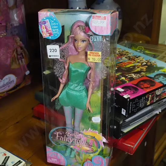 boxed Barbie Fairytopia - damage to box