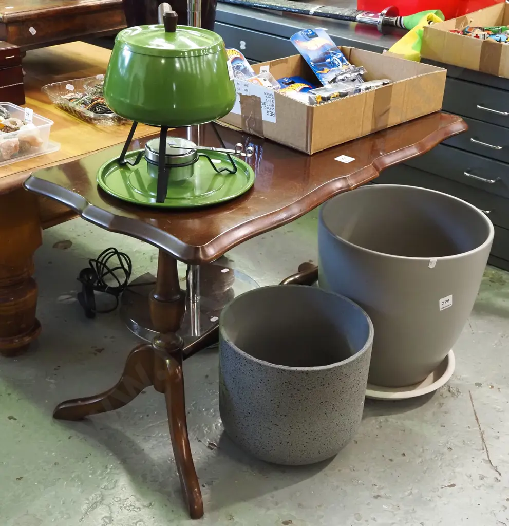 mahogany coffee table Image 1++