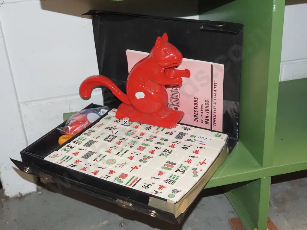 Squirrel themed nutcracker, mahjong set Image 1++