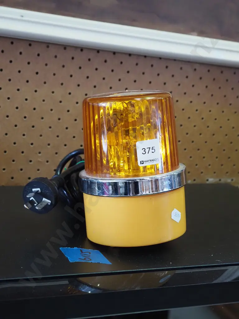 plug in AC flashing light Image 1++