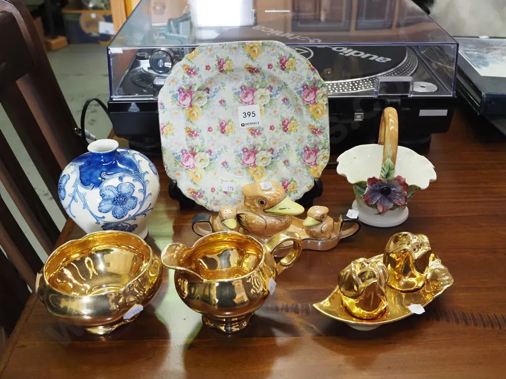 all over gold creamer, sugar etc Image 1++