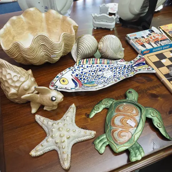 shell themed bowl, fish plate etc