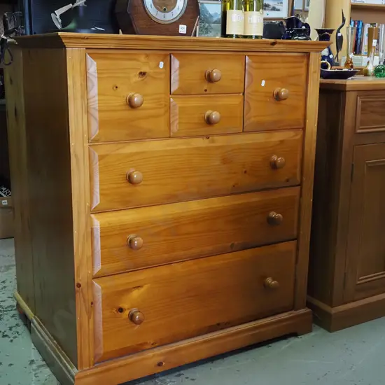 solid pine 7 drawer tall boy H1030 W910 D445