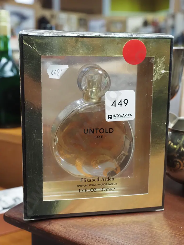 boxed Elizabeth Arden Untold parfum spray 50ml Image 1++