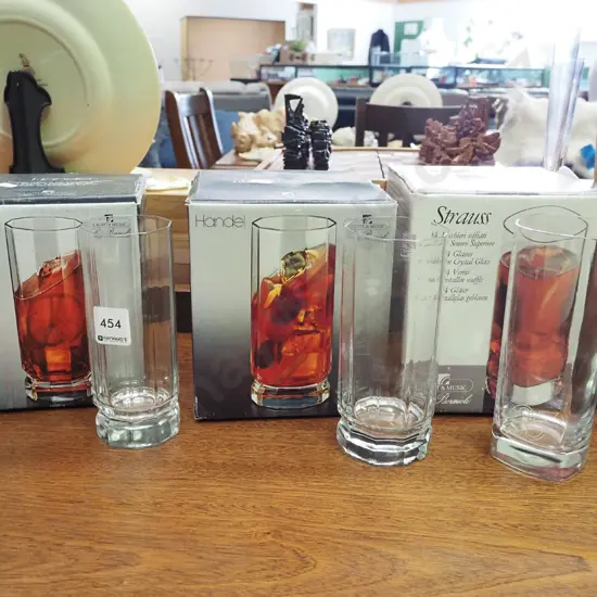 3 boxes of 4 crystal tumblers