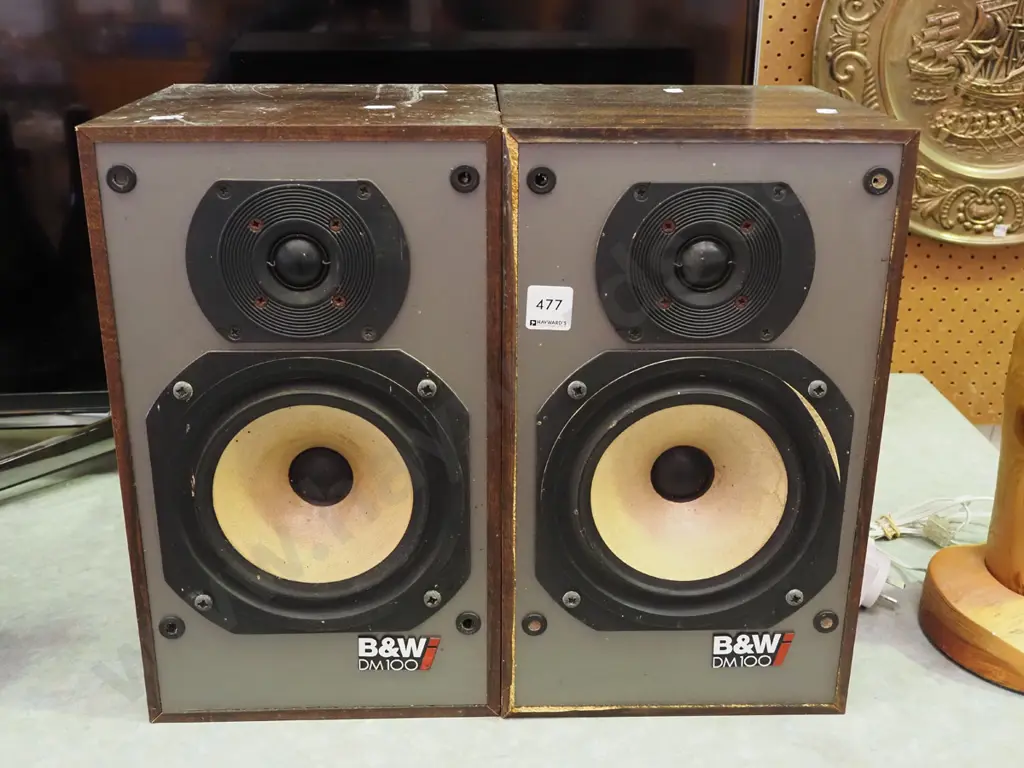 pair of BMW D100 speakers - some rust and possible water damage - As Is No Returns Image 1++