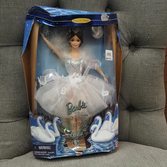 boxed Barbie Snow Queen doll - damage to box