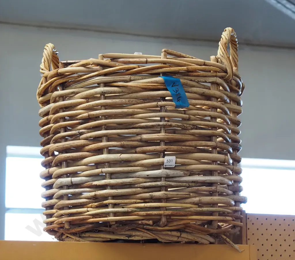 large cane wood basket H400 Image 1++