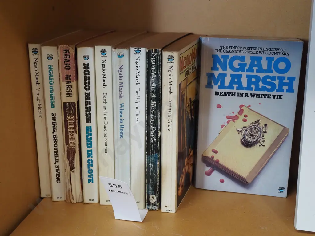 Ngaio Marsh crime books Image 1++