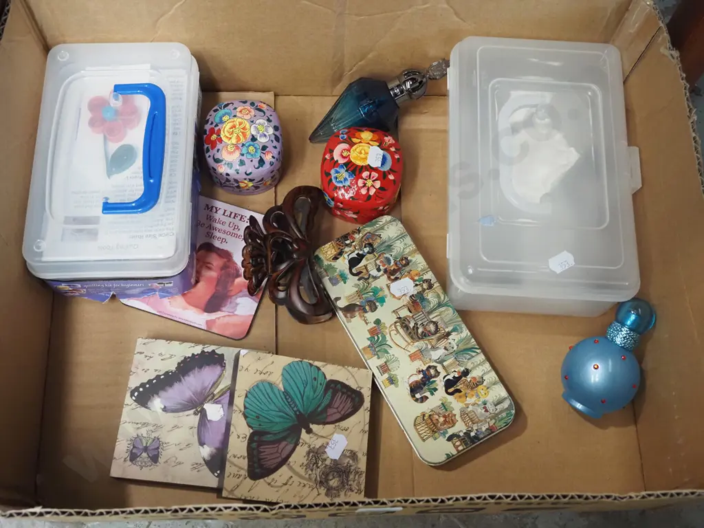 box; scent bottles, hair clip etc Image 1++