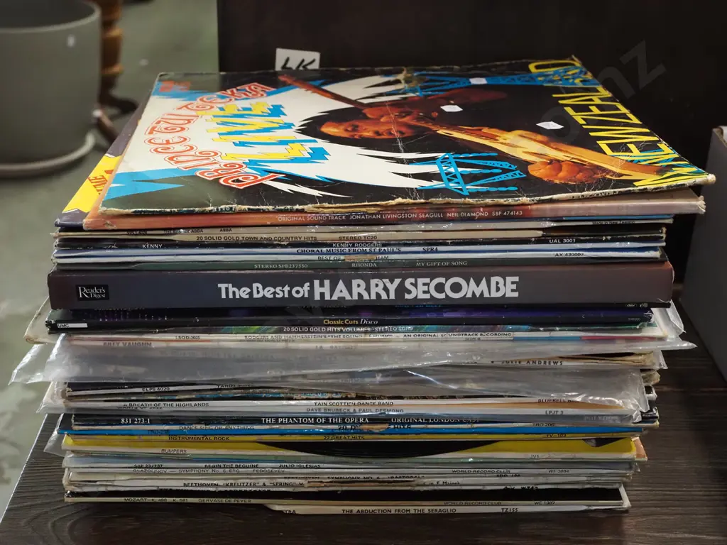 stack of LPs; Kenny Rogers, Prince Tui Teka etc Image 1++