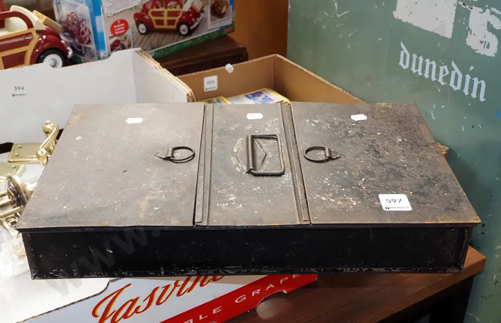 metal safe box Image 1++