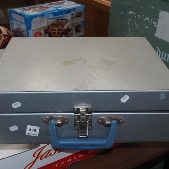 metal case for slide projector