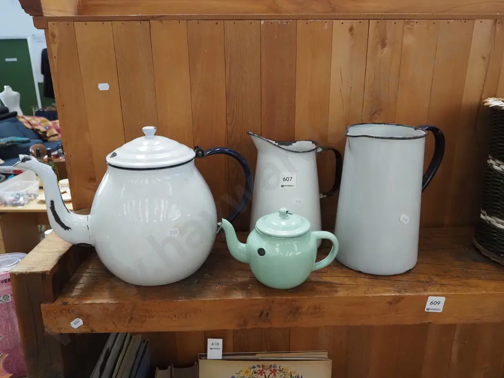 enamel teapots, jugs Image 1++