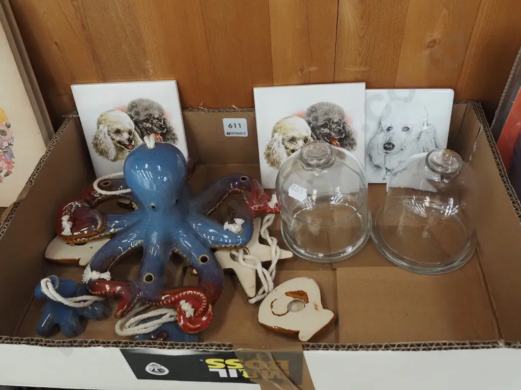 box; octupus mobile, coasters, small glass cover domes Image 1++