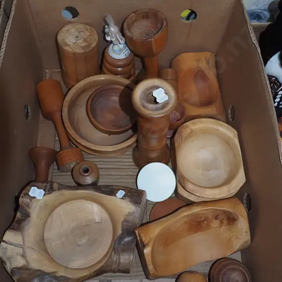 box; wooden bowls, goblets etc