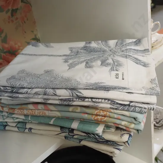 bag of assorted pillow cases