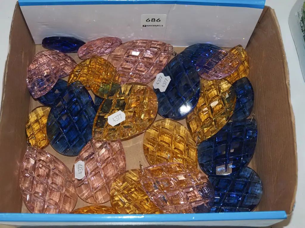 box of coloured glass lustres Image 1++