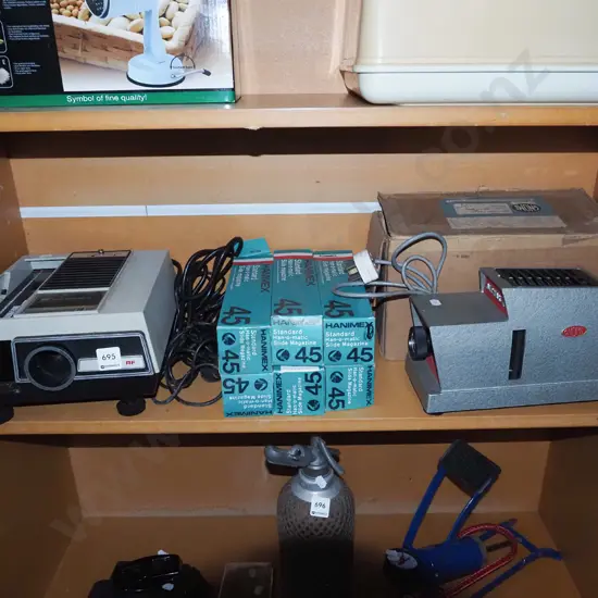 2x slide projectors, slide cartridges