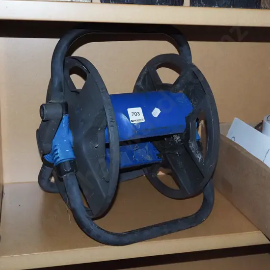 small hose reel - no hose