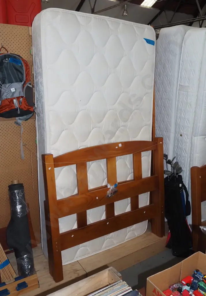 single slat bed base mattress and end boards Image 1++