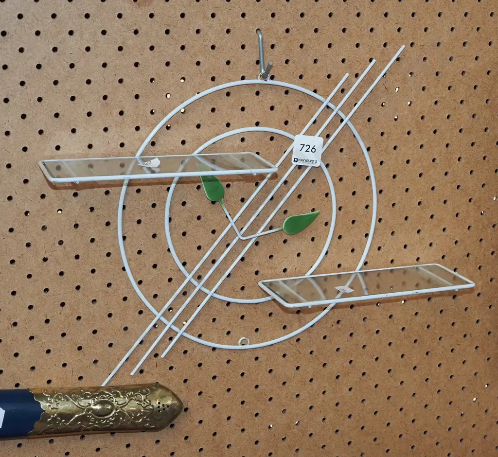 retro wall mounted shelves W380 Image 1++