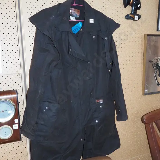 Mountain Map size M oilskin