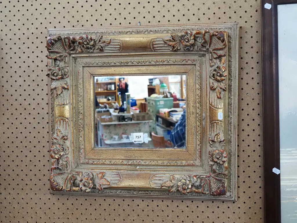 ornate gilt framed mirror Image 1++