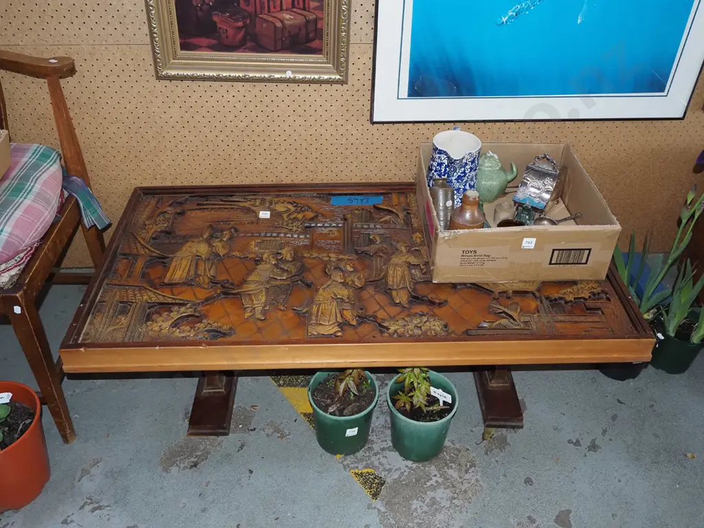 heavily carved Asian coffee table - no glass top Image 1++