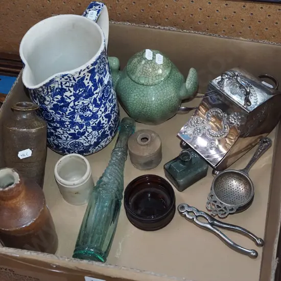 box; blue and white jug, ink bottles, sugar scuttle etc