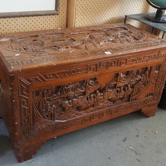 camphorwood chest - rough condition