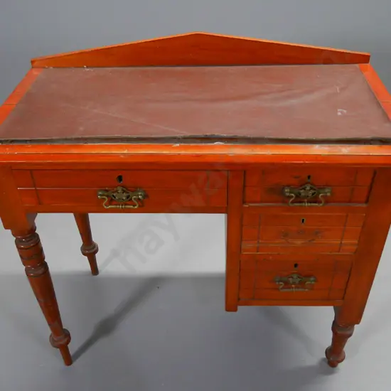 restorer's vintage 4-drawer writing desk - missing handle, split to top, leatherette inset lifting H850 W930 D480