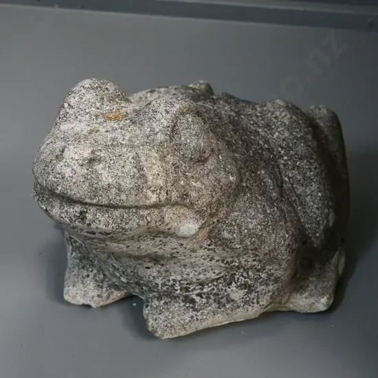 cast concrete frog garden ornament H-210 L-320