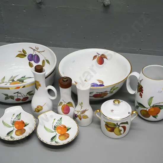 assorted Royal Worcester Evesham china - 2 salad bowls, jug, condiment set, 2 pin dishes - larger bowl D-250