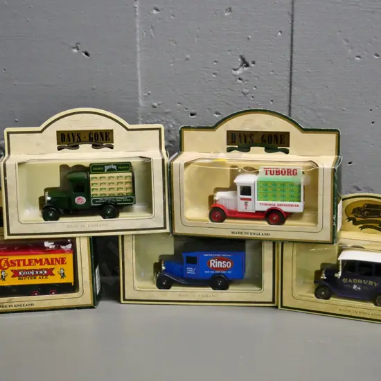 5 boxed Days Gone By die-cast vehicles - delivery vans