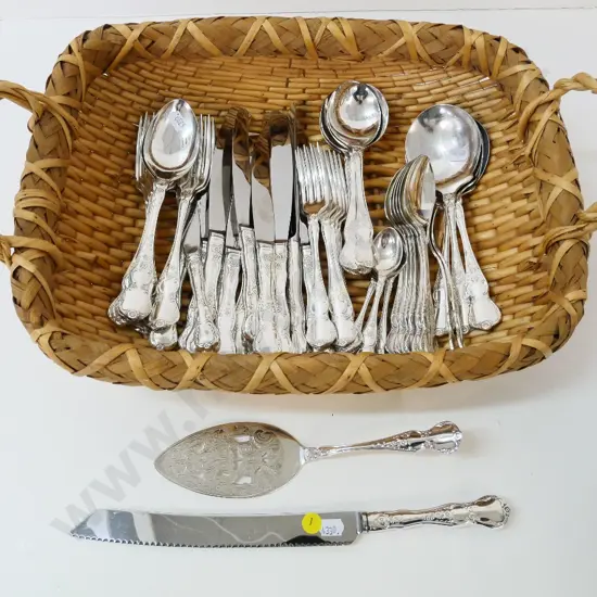 seagrass basket of cutlery - Rodd Camille pattern 6 place setting plus cake slice, bread knife, salad servers etc.
