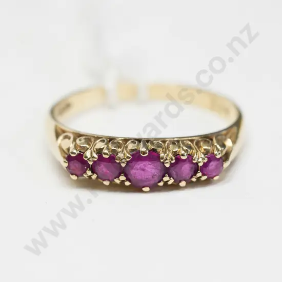 9ct garnet dress ring