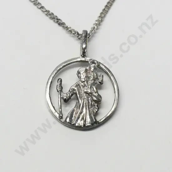 silver pendant stamped Italy 925