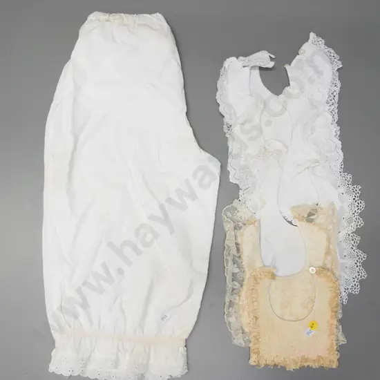 vintage cotton bloomers, 6 babies bibs