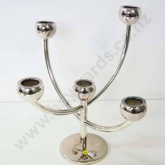 large modern chrome finish candelabrum with 5 staggered-height holders - slight tint/discolouration to chrome H380 W400