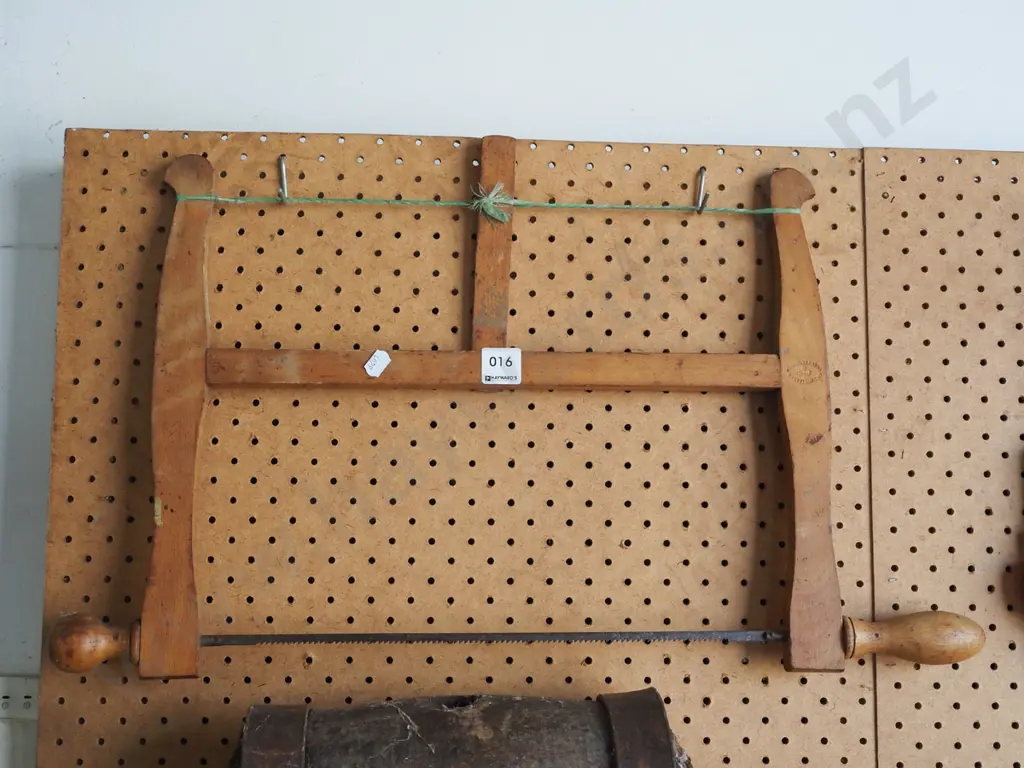 vintage bow saw Image 1++