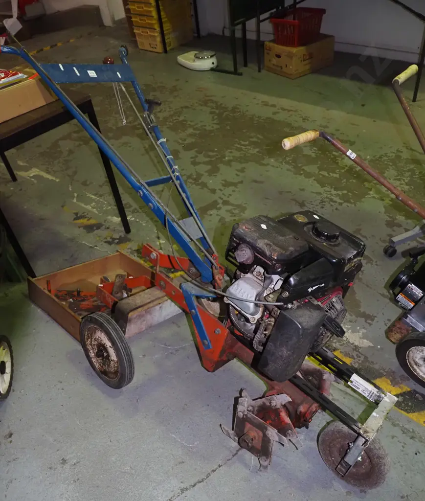 heavy duty 4 stroke 4hp 4 tyne rotary hoe with accessories Image 1++