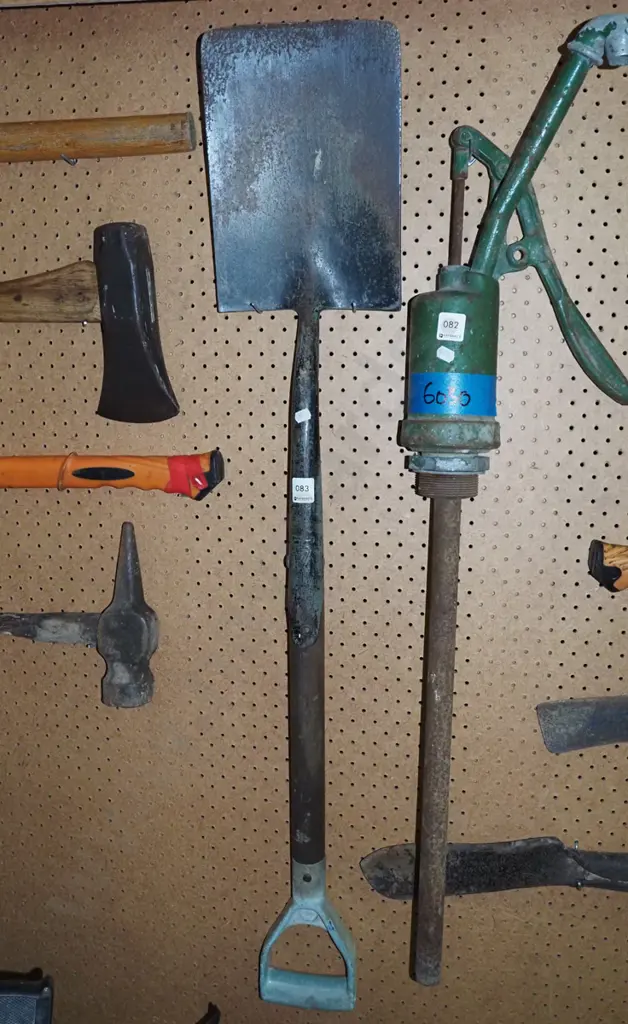 garden spade Image 1++