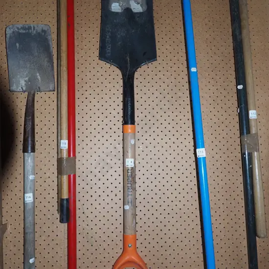 garden spade