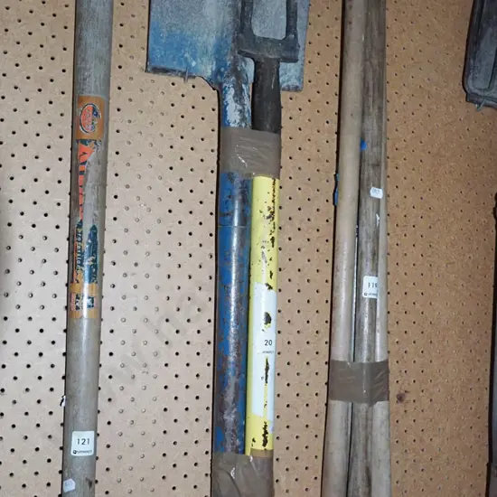 spade, cut down garden fork