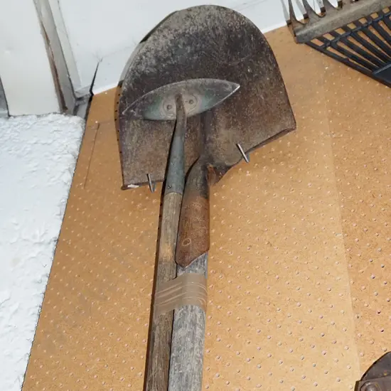 shovel, aeroplane hoe